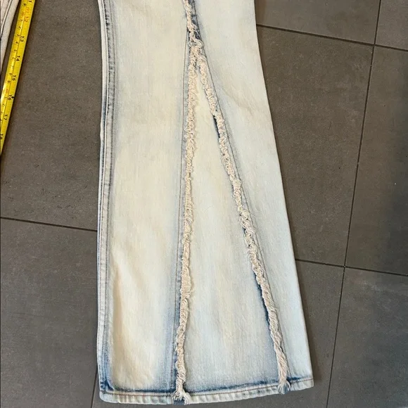 h:ours Calista Pant in Light Tinted Bleach - Picture 11 of 14